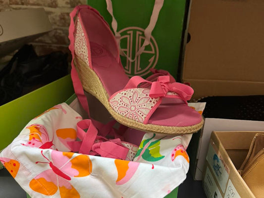Pink wedge espadrilles, size 9